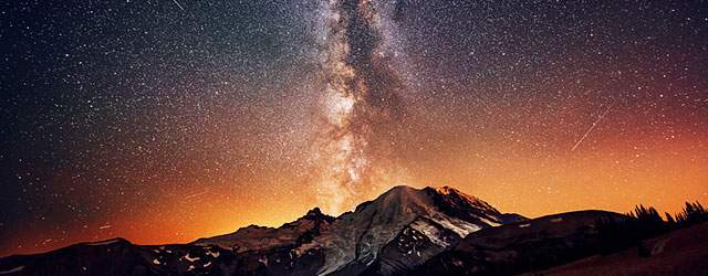 無料壁紙 綺麗な星空の写真画像まとめ 流れ星 山 湖 長時間露光 Switchbox