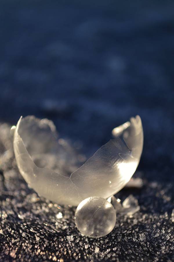 凍ったシャボン玉を撮影した美しい写真作品 - 08